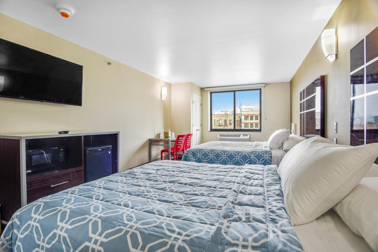 ניו יורק Brooklyn Broadway Hotel מראה חיצוני תמונה